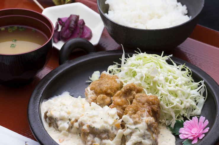 チキン南蛮定食																																																	